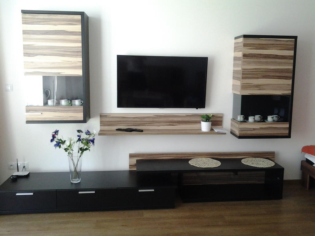Apartman Residence Nabrezi Beroun  Ngoại thất bức ảnh