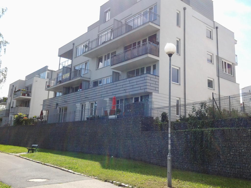 Apartman Residence Nabrezi Beroun  Ngoại thất bức ảnh